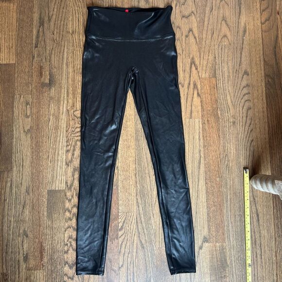 Spanx Faux Leather Black Leggings S/P - Picture 4 of 8